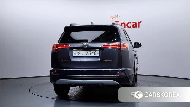 Toyota RAV4 id 3886595 из Кореи 14