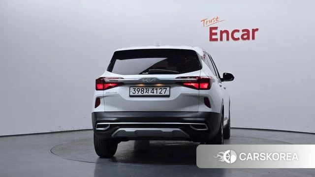 Kia Seltos id 4409322 из Кореи 14