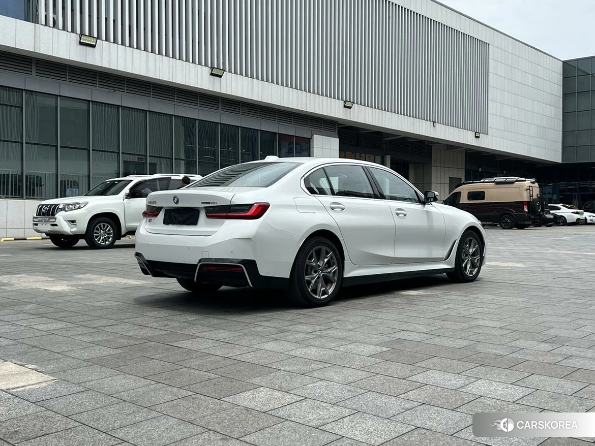 BMW i3 id 4419157 из Китая 10