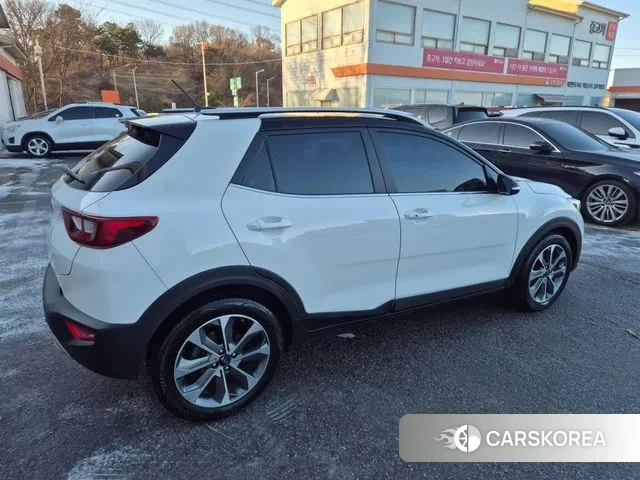 Kia Stonic id 3737219 из Кореи 9