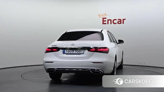 Mercedes-Benz E-Class W213 id 4721853 из Кореи 28