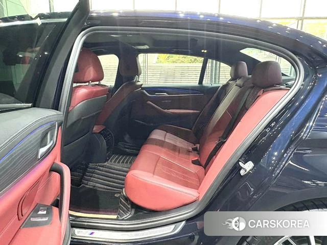 BMW 5 series 2021 Черный из Китая, фото 4