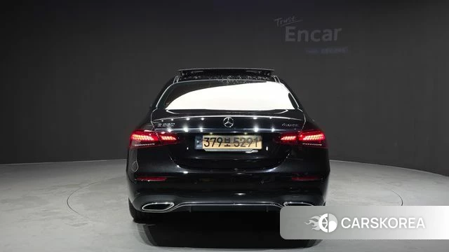 Mercedes-Benz E-Class W213 id 4561668 из Кореи 28