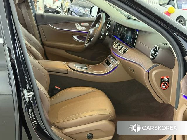 Mercedes-Benz E-class id 4335817 из Китая 12