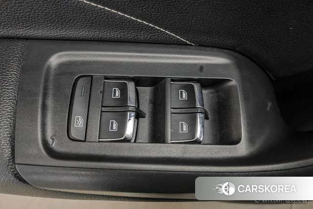 Roewe i6 classic id 4253574 из Китая 18
