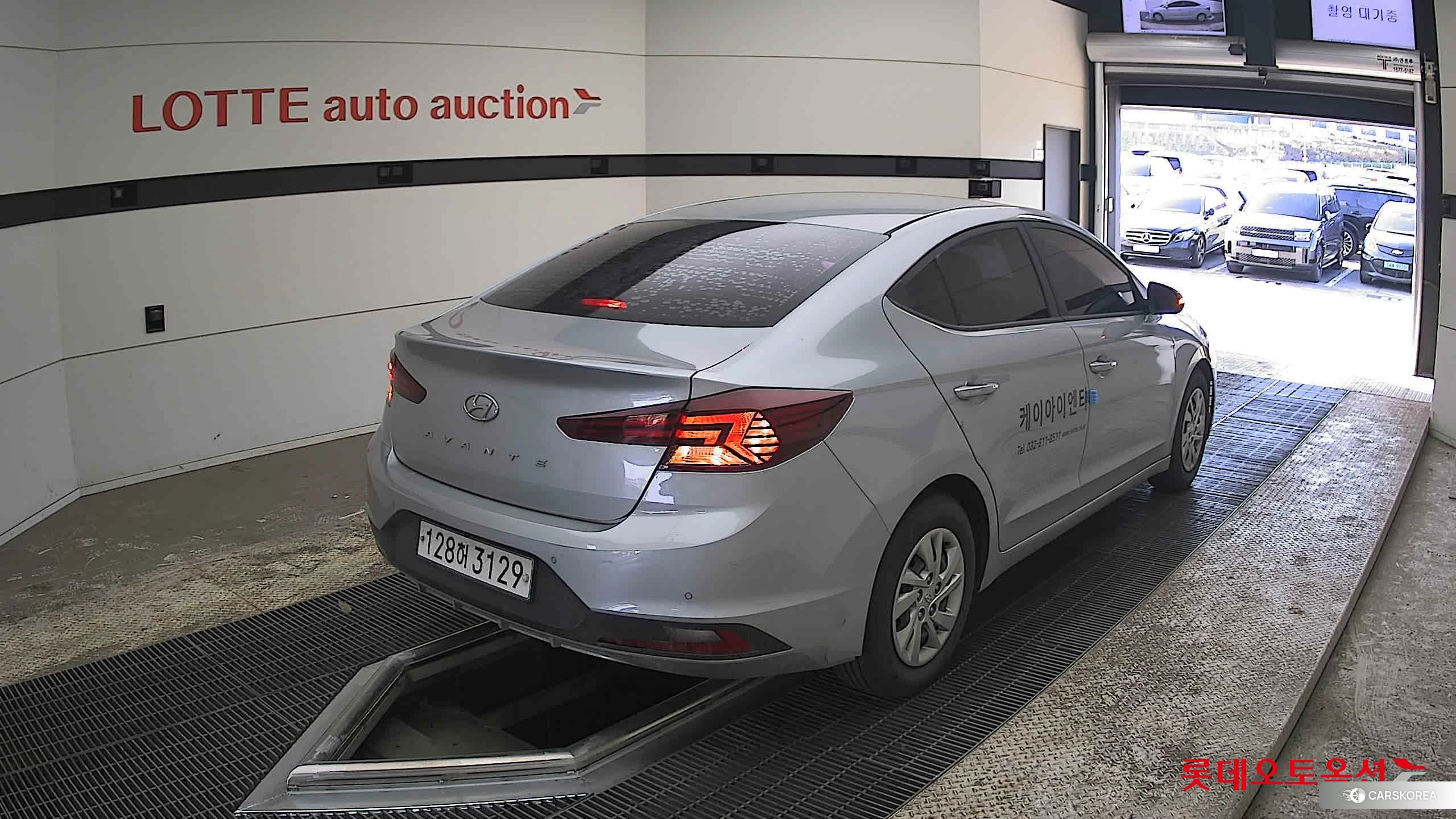 Hyundai Avante id 3882035 из Кореи 31