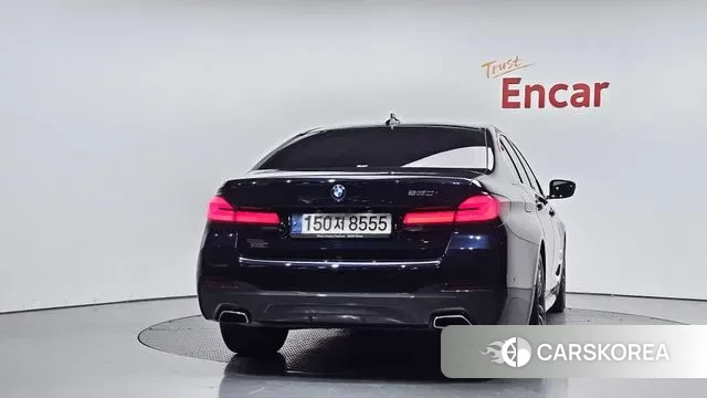 BMW 5 Series (G30) id 3597442 из Кореи 14