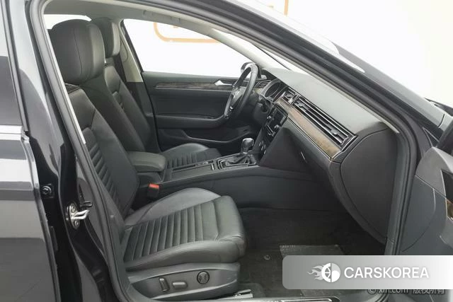 Volkswagen Magotan id 4210206 из Китая 18