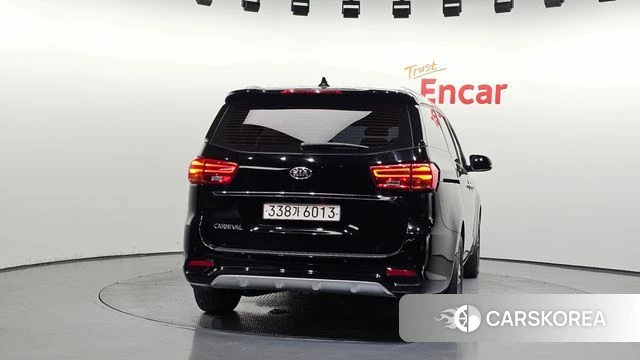 Kia The New Carnival id 4390108 из Кореи 14