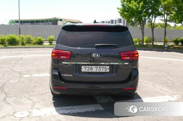 Kia The New Carnival id 4471366 из Кореи 14