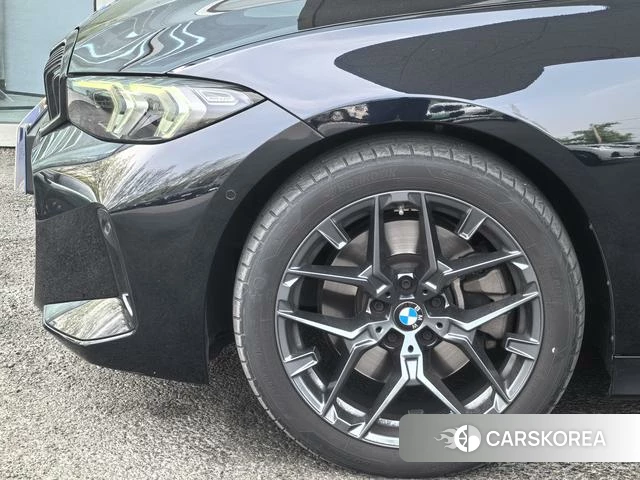 BMW 3 series id 4334840 из Китая 8