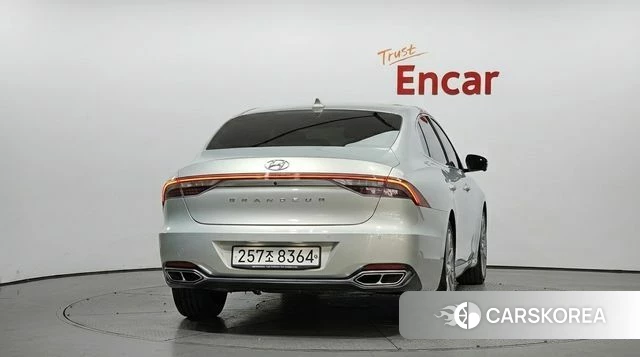 Hyundai The New Grandeur IG id 4693618 из Кореи 27