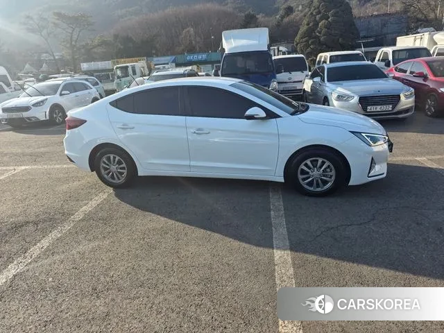 Hyundai The New Avante AD id 3647032 из Кореи 14