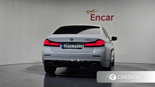 BMW 5 Series (G30) id 4203026 из Кореи 14