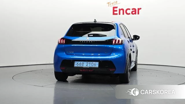 Peugeot e-208 second Generation id 4354594 из Кореи 24