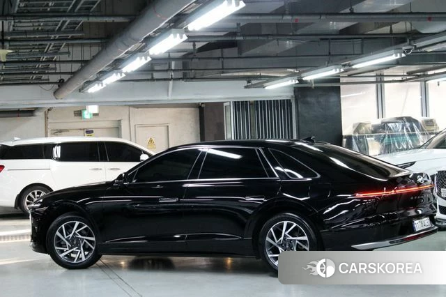 Hyundai Grandeur (GN7) id 3953489 из Кореи 14