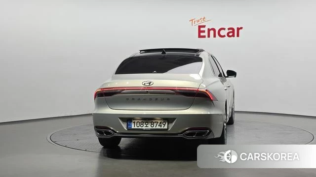 Hyundai The New Grandeur IG id 4423597 из Кореи 34