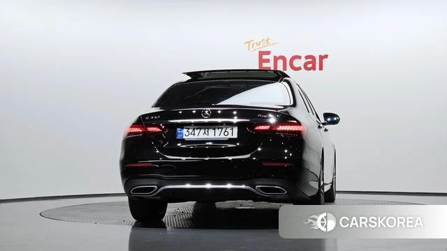 Mercedes-Benz E-Class W213 id 4585394 из Кореи 28