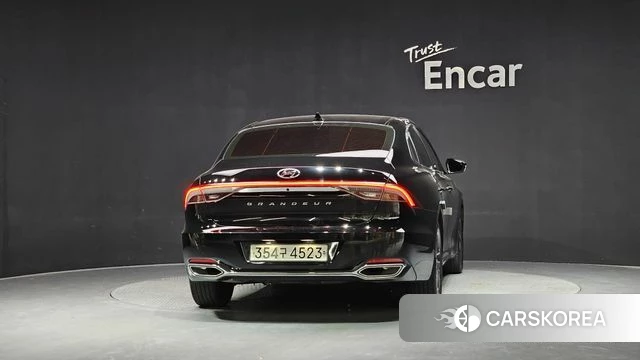 Hyundai The New Grandeur IG id 4524230 из Кореи 23