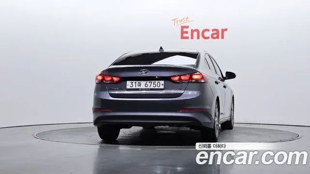 Hyundai Avante AD id 2897173 из Кореи 14