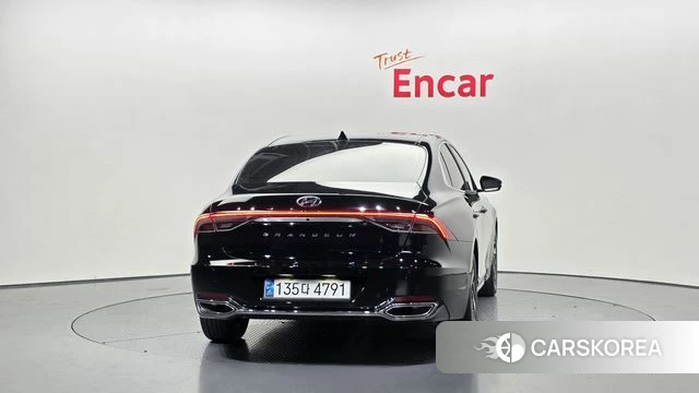 Hyundai The New Grandeur IG Hybrid id 3799426 из Кореи 14