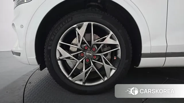 Genesis GV70 id 3463803 из Кореи 14