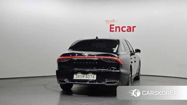 Hyundai The New Grandeur IG Hybrid id 4433854 из Кореи 24