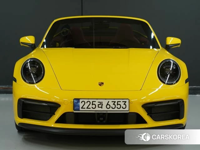 Porsche 911(992) id 4635722 из Кореи 14