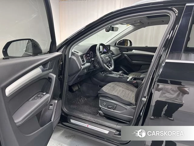 Audi Q5L id 4365958 из Китая 14