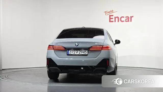 BMW 5 Series (G60) id 3769953 из Кореи 14