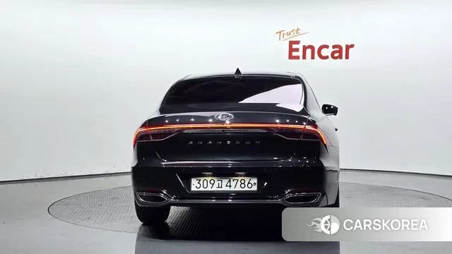 Hyundai The New Grandeur IG id 3489278 из Кореи 14