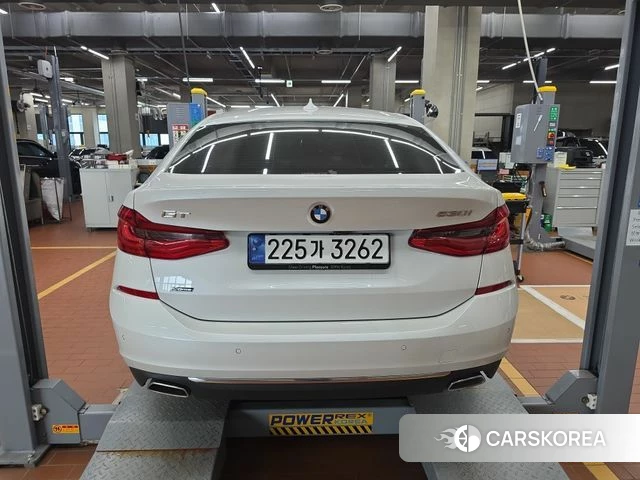 BMW 6 Series GT (G32) 2024 Белый из Кореи, фото 4