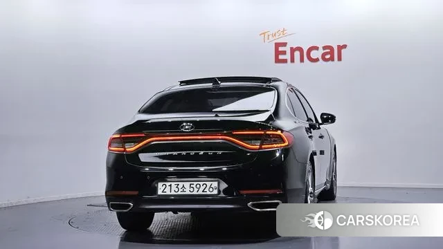 Hyundai Grandeur IG id 3672924 из Кореи 14