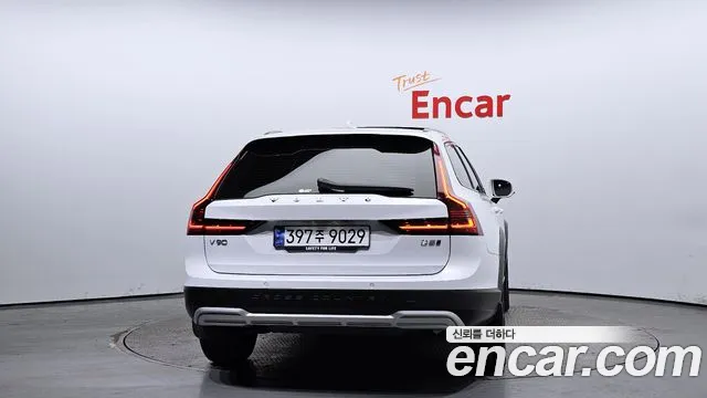 Volvo V90 Cross-Country id 2396980 из Кореи 14