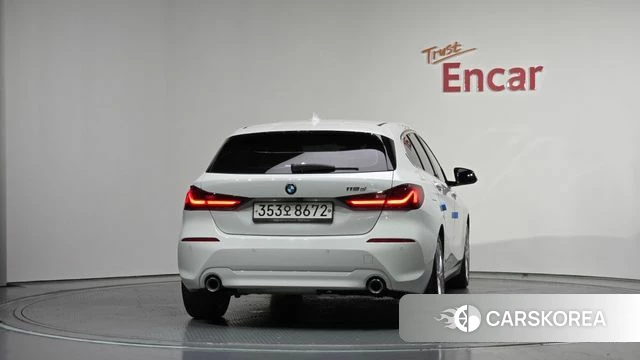 BMW 1 Series (F40) id 4476805 из Кореи 24