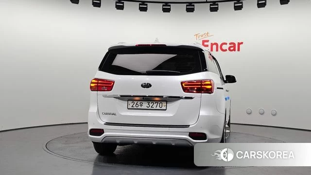 Kia The New Carnival id 4384474 из Кореи 14