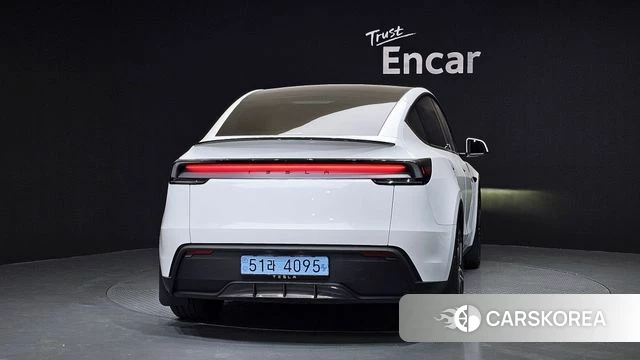 Tesla Model Y id 3825672 из Кореи 14