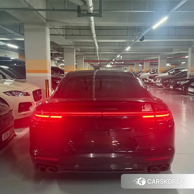Porsche Panamera (971) 2018 Черный из Кореи, фото 4