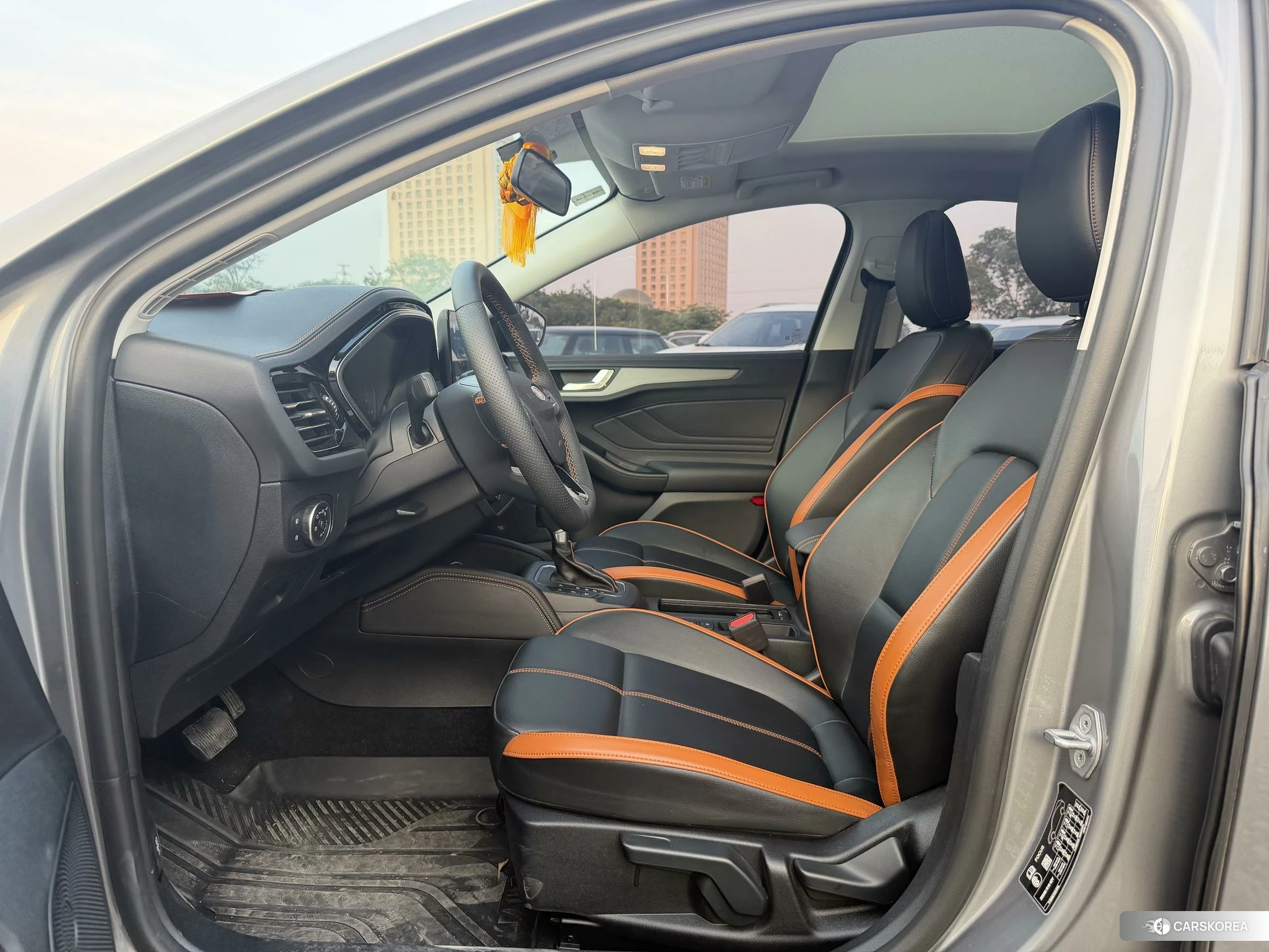 Ford Fox id 4413504 из Китая 8