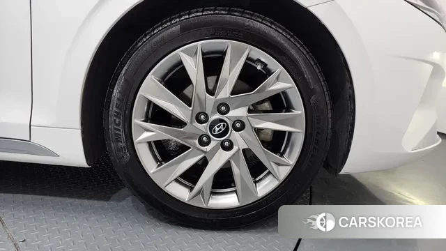 Hyundai The New Grandeur IG Hybrid id 3760456 из Кореи 14