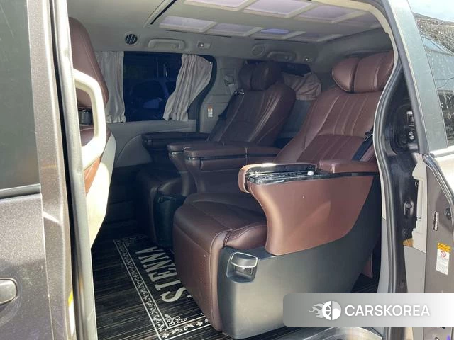 Toyota Sienna id 4260588 из Китая 7