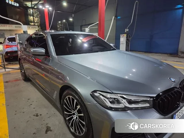 BMW 5 Series (G30) id 3428970 из Кореи 12