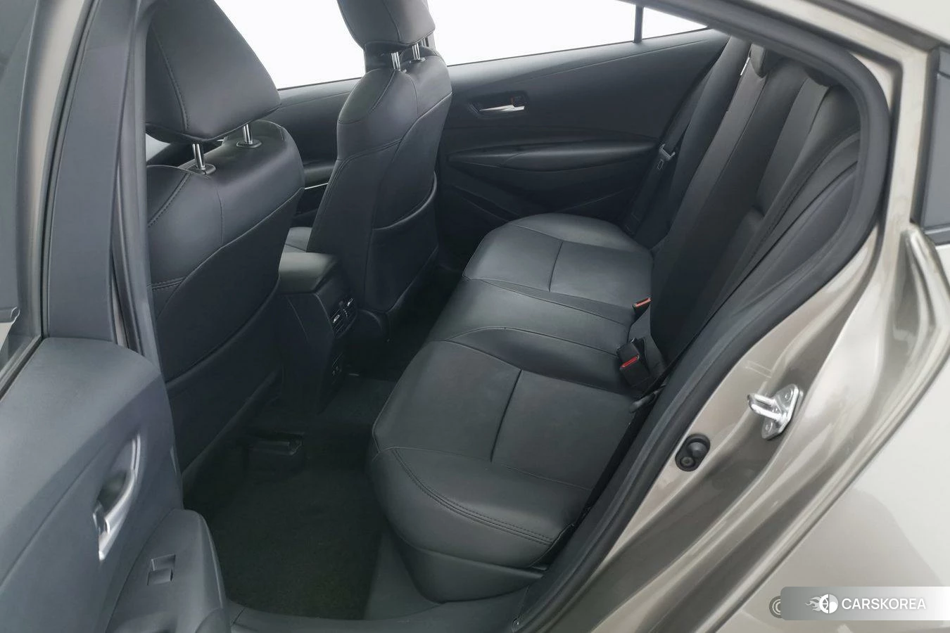 Toyota Corolla id 4513588 из Китая 18