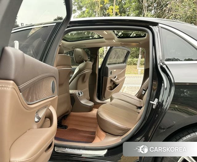 Mercedes-Benz E-class id 4222168 из Китая 10