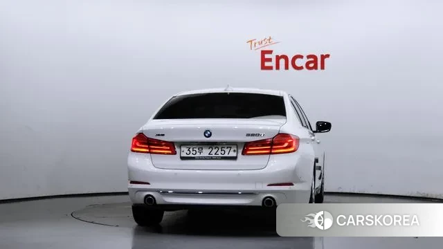 BMW 5 Series (G30) id 2966452 из Кореи 14