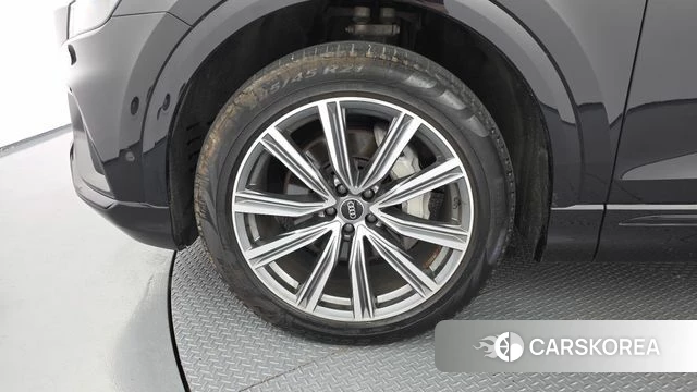 Audi Q8 (4M) id 4702410 из Кореи 29