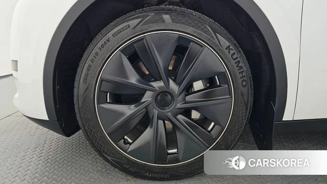Tesla Model Y id 4691744 из Кореи 25