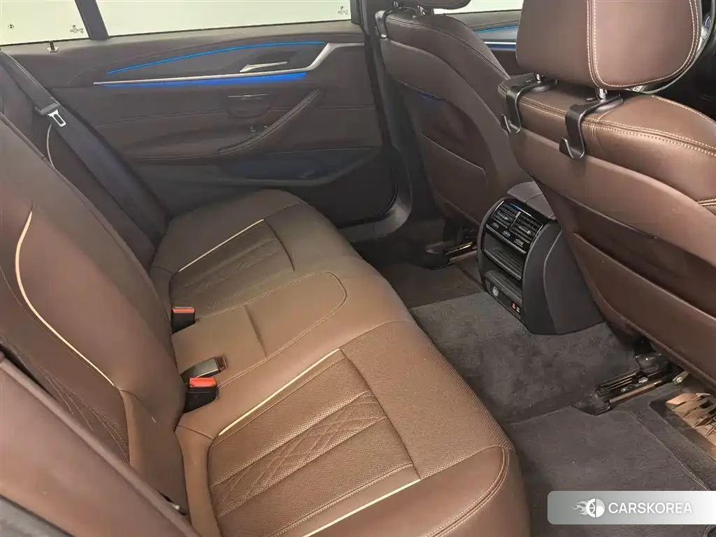 BMW 5 series id 4634833 из Китая 9