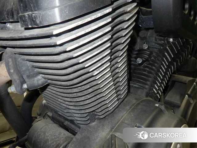 Engine photo