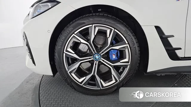 BMW i4 id 3517981 из Кореи 14